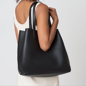 Cuyana Classic Structured Leather Tote Black/Blush